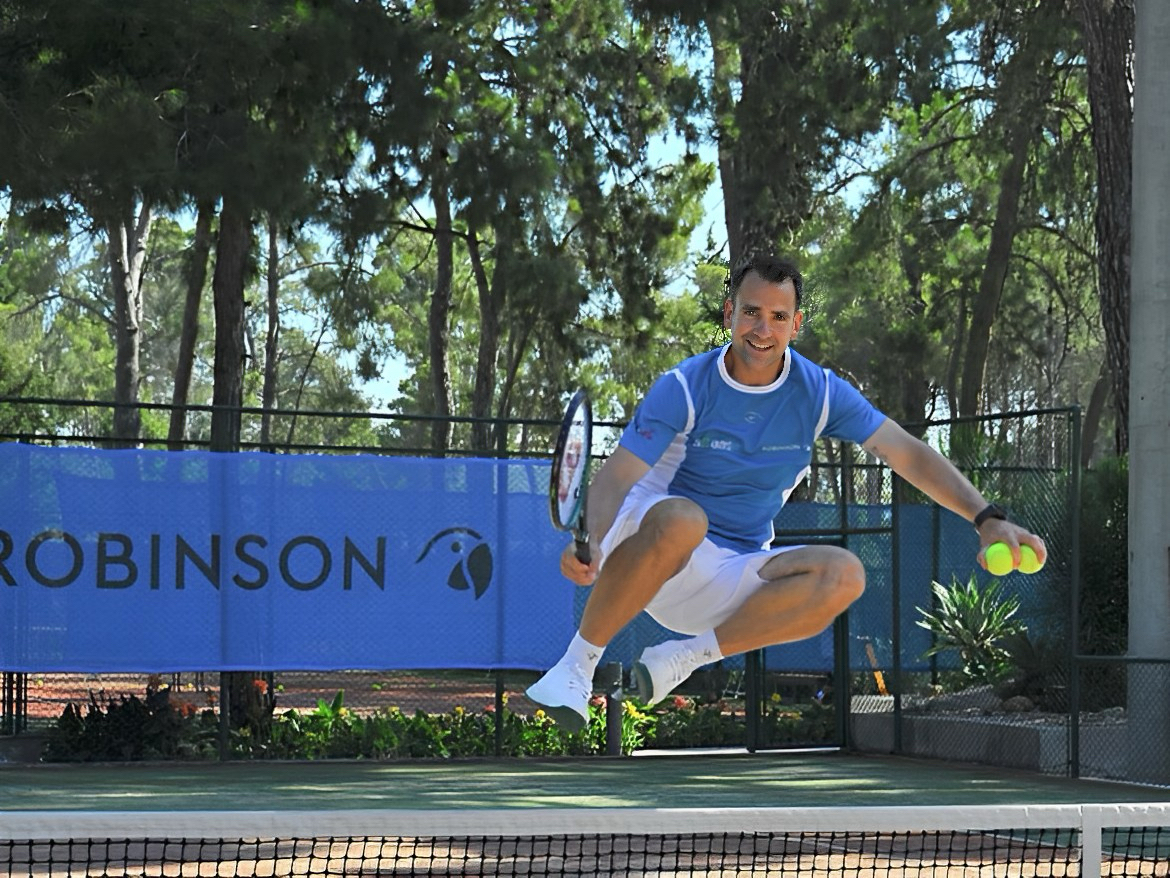 Tennis Events branded by VAN STRAATEN Deutschland GmbH Tennis Events branded by VAN STRAATEN Deutschland GmbH